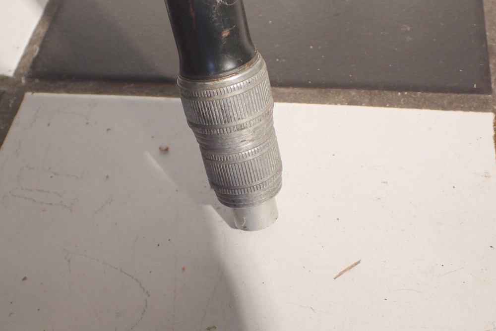 Vintage DAVIDSON STAR D CONQUEST Tripod , (Range 24"-70")
