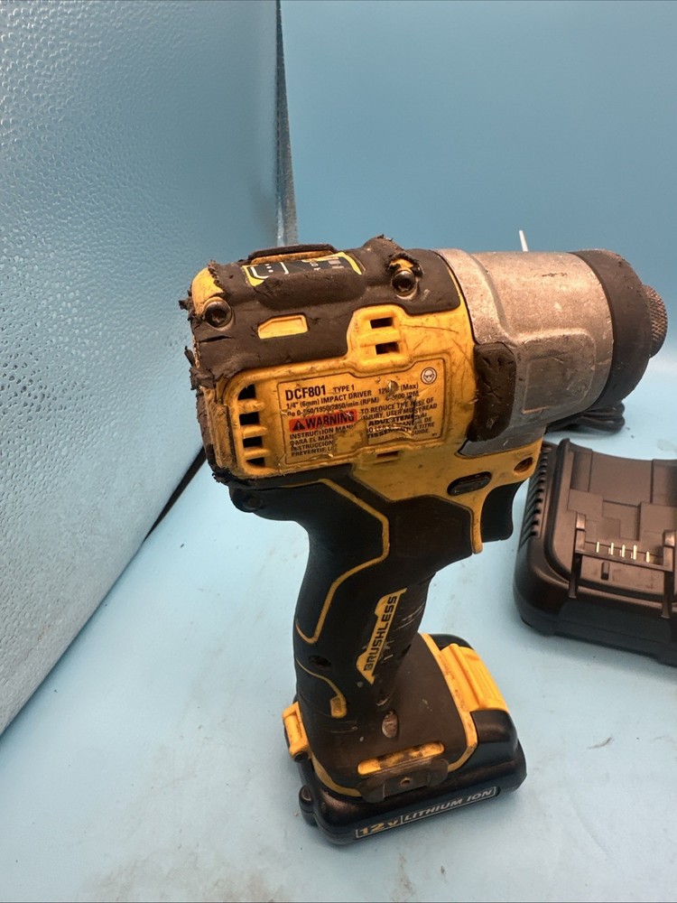Dewalt / charge combo set / 12V DCF801 / DCD706