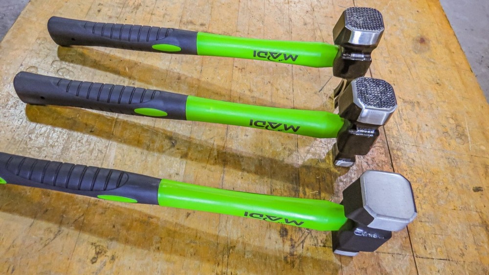 Madi Milled Lineman Hammer - 35oz