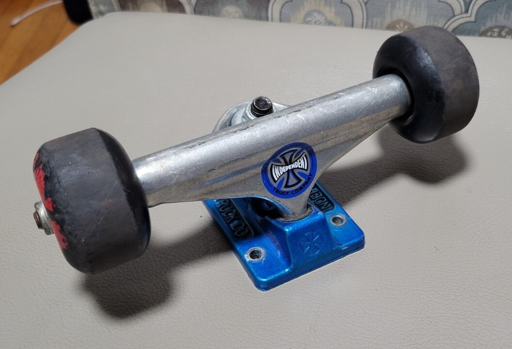 AUTHENTIC! 1 Vintage Blue Base Independent Skate Board Trucks