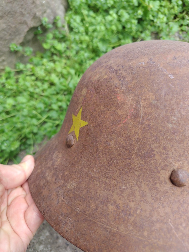 WW2 Japanese Army Star Helmet Type 90