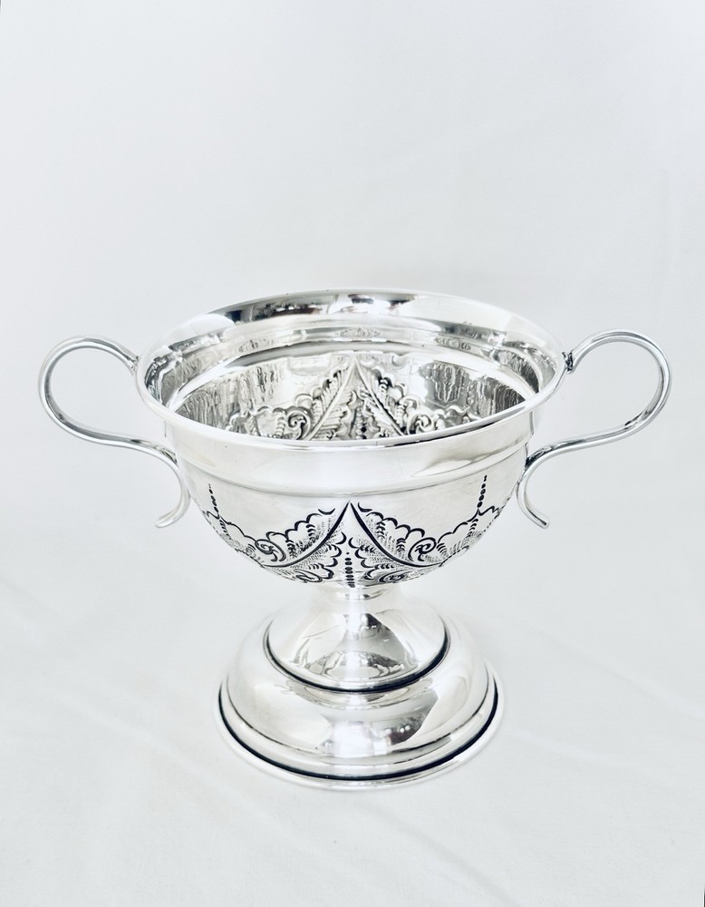 Solid Sterling Silver Twin Handled Cup London Fully Hallmarked 1932