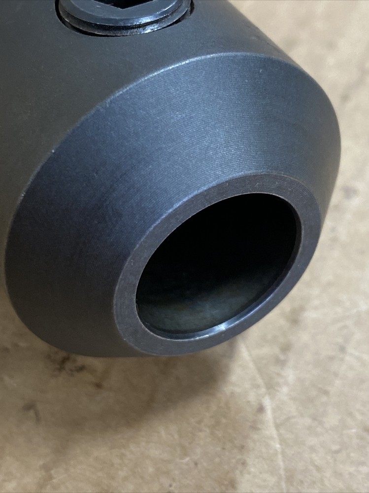 Command B4E4-0875 7/8” End Mill Tool Holder 3-1/2" Projection BT40 .875”