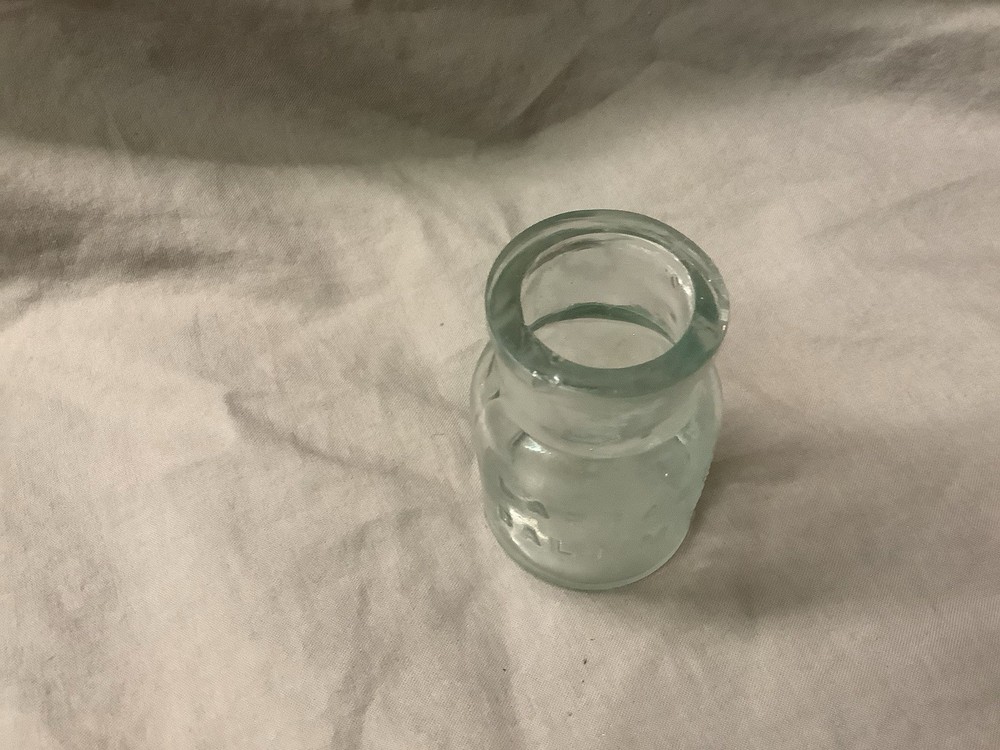 LARRABEE BALTIMORE Pre-1900 Bottle