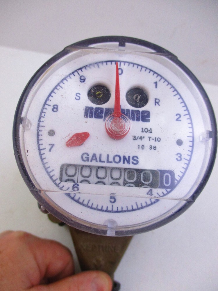 NEPTURN 3/4 T-10 WATER METER 3/4 x 3/4