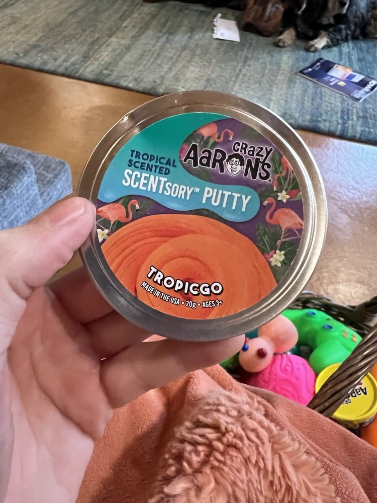 Crazy Aaron’s Putty Tropicgo