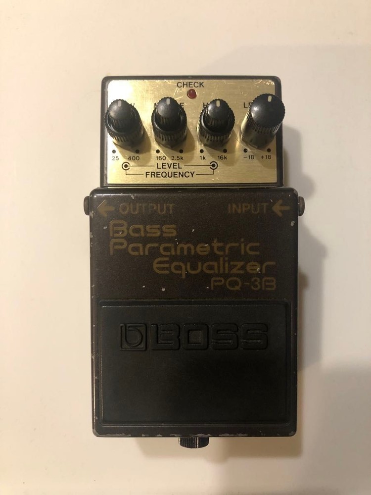 BOSS PQ-3B Bass Parametric Equalizer Effects Pedal Guitar