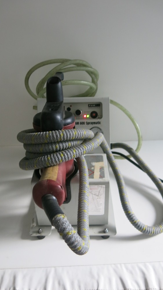 PAM 600 SPRAYMATIC HOT MELT GLUE APPLICATOR