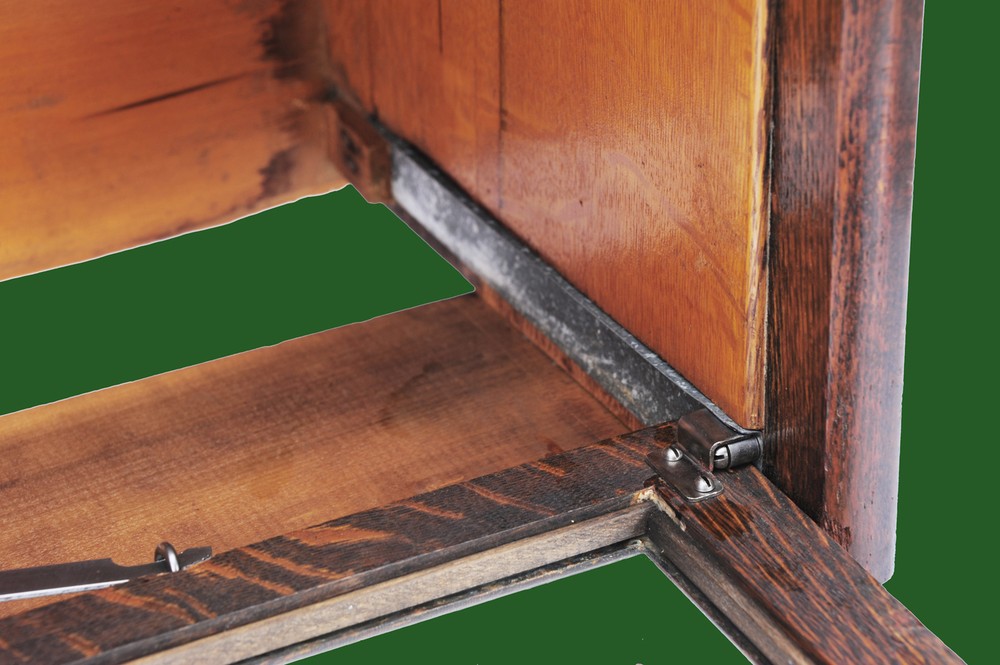 GLOBE WERNICKE® BOOKCASE DOOR ROLLER ASSEMBLY! WILL NOT SEIZE EASY INSTALL!!