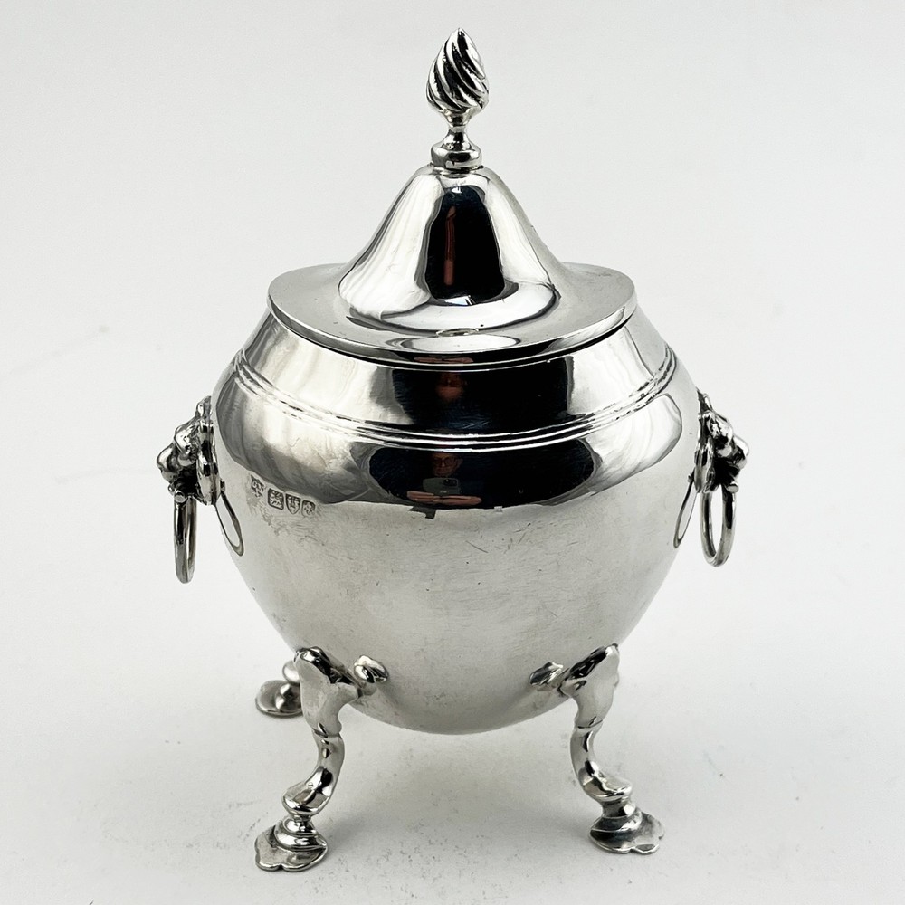 Smart Sterling Silver Oval Tea Caddy 1905 Chester