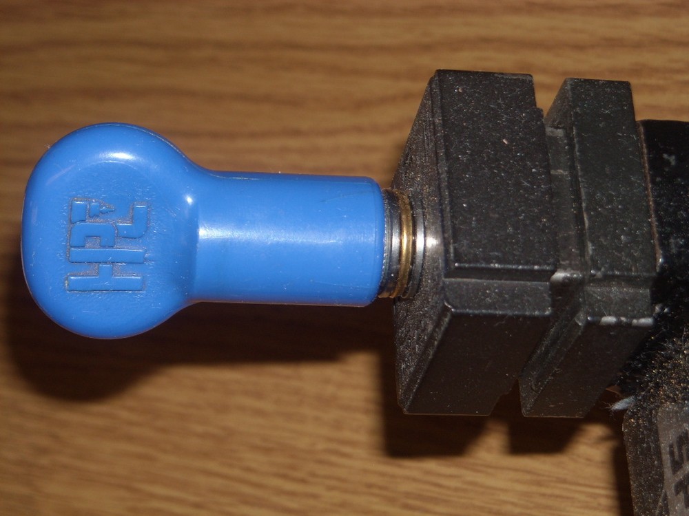 Thrust Bearing Assemblies for Machine Jaw Clamps