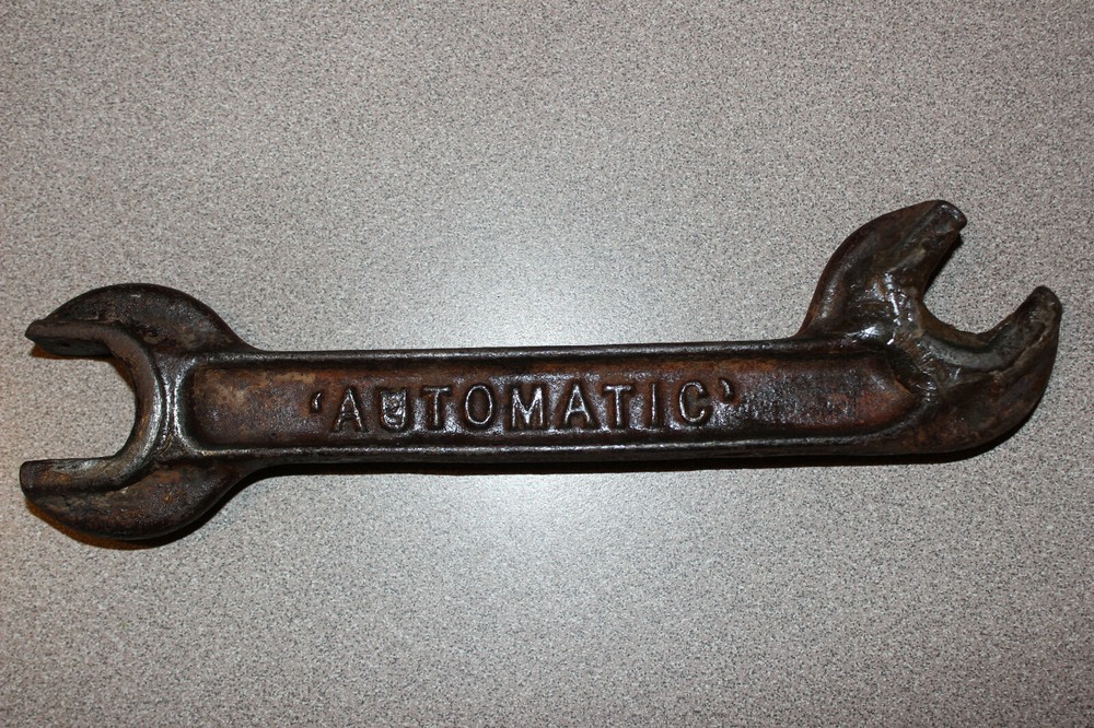 RARE Vintage Rat Rod Wrench 'AUTOMATIC'  Model 38-11