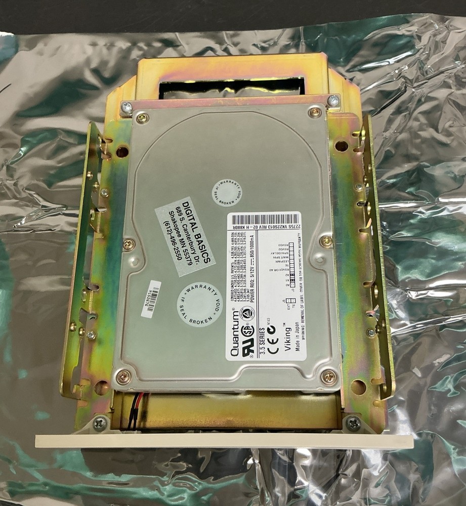 Quantum 3.5 Series 2275S Viking Hard Drive
