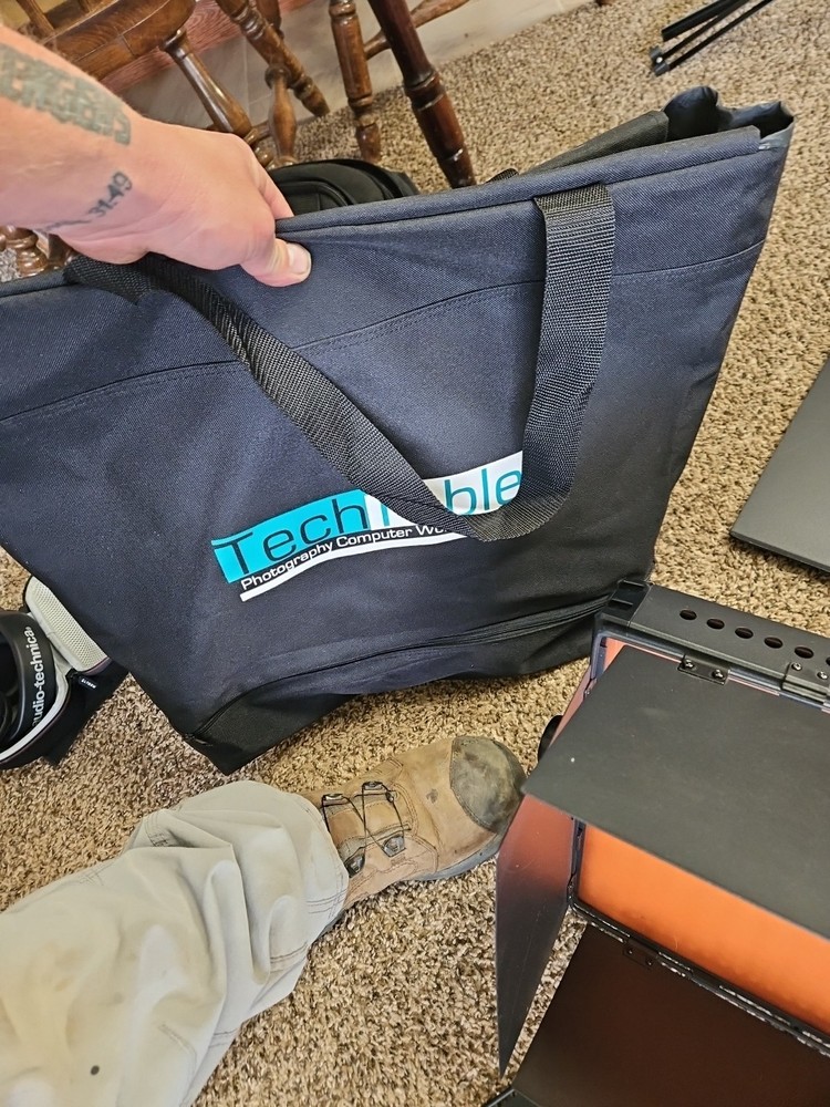 Studio LED Panel-Interfit Studio Essentials 600 Daylight LED Panel