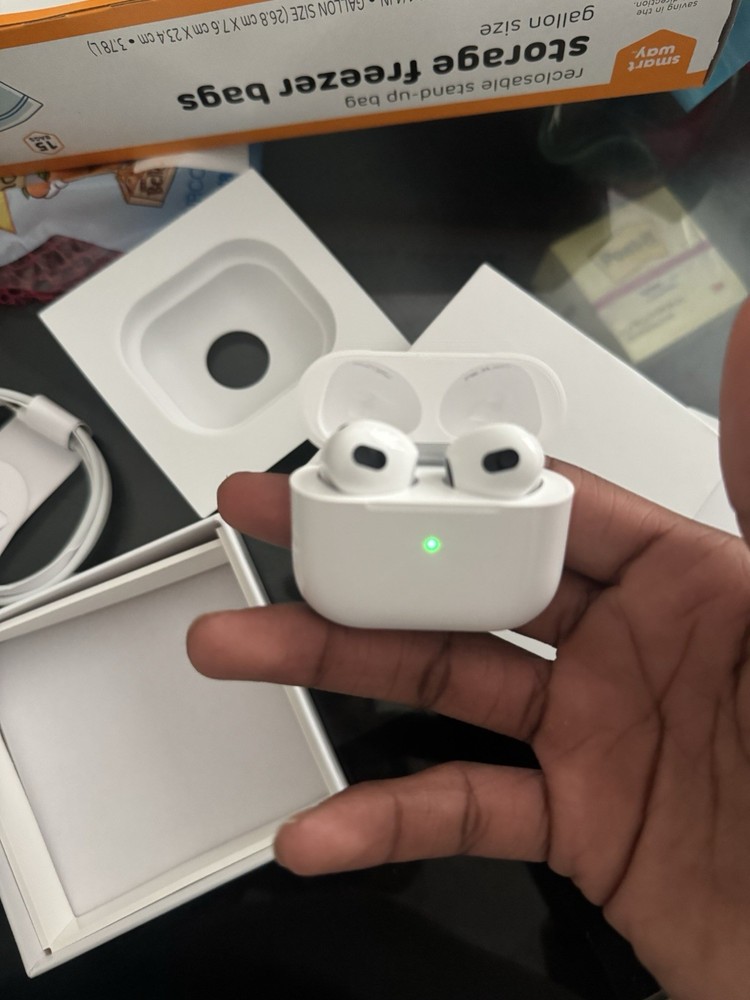 Apple AirPods 3rd Generation Wireless Bluetooth Earbuds White Built-In Mic