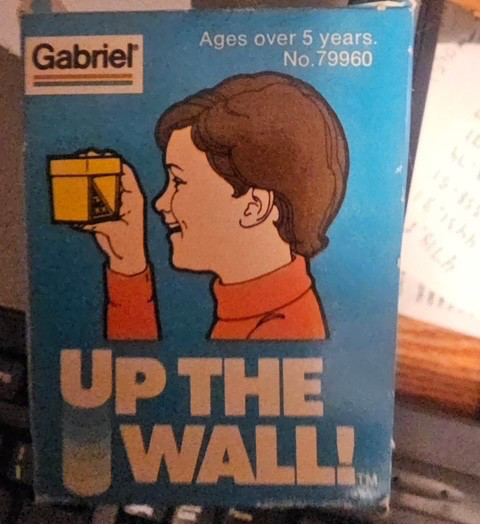 up the wall game Gabriel Vintage Game