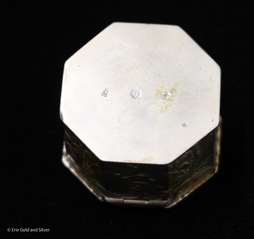800 Silver Trinket or Snuff Box with Cherubs/Angels