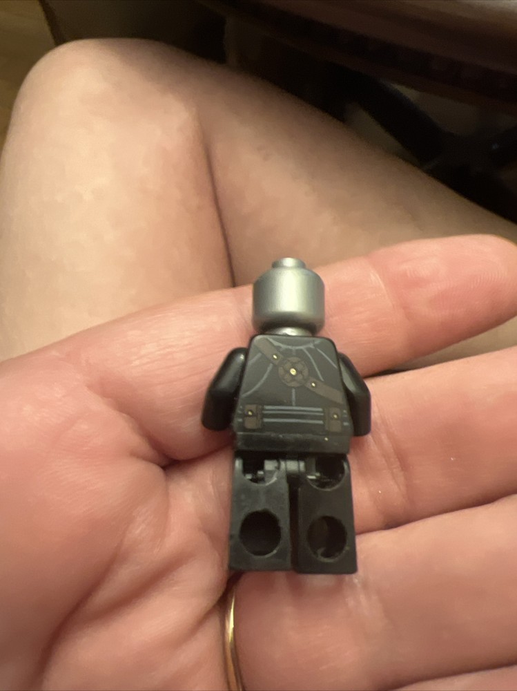 LEGO Minifigure Replacement Figure Black w/o Hands