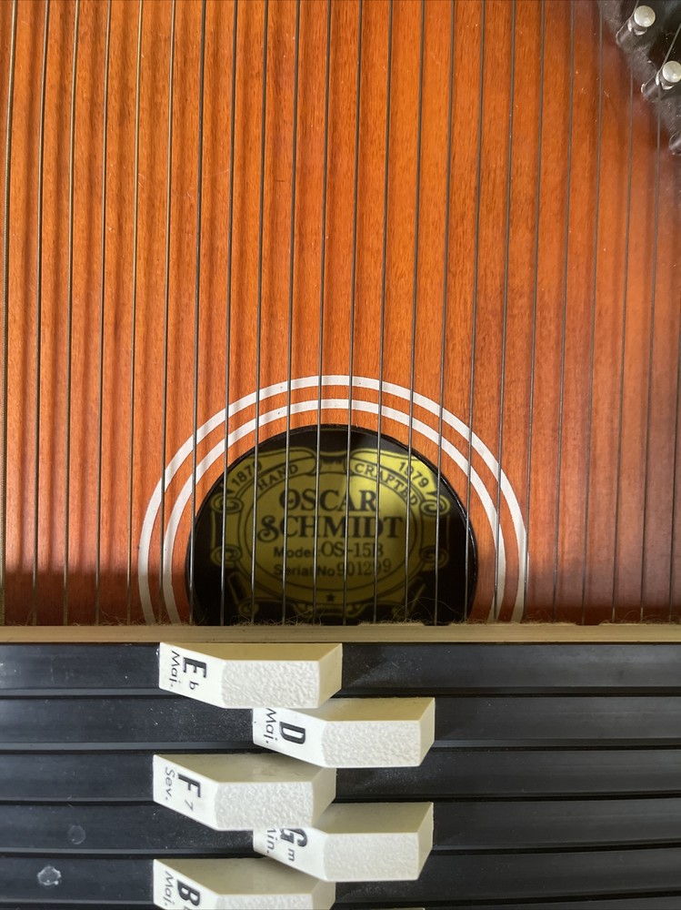 autoharp oscar schmidt OS-15B