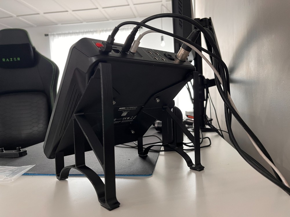 Rodecaster Duo stand - 3D printed