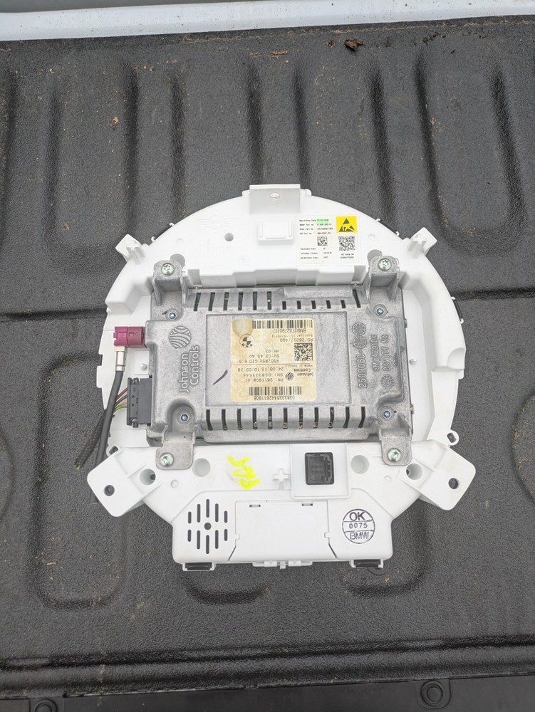*Tested* 2011-2016 Mini Cooper Countryman Speedometer w Navigation OEM