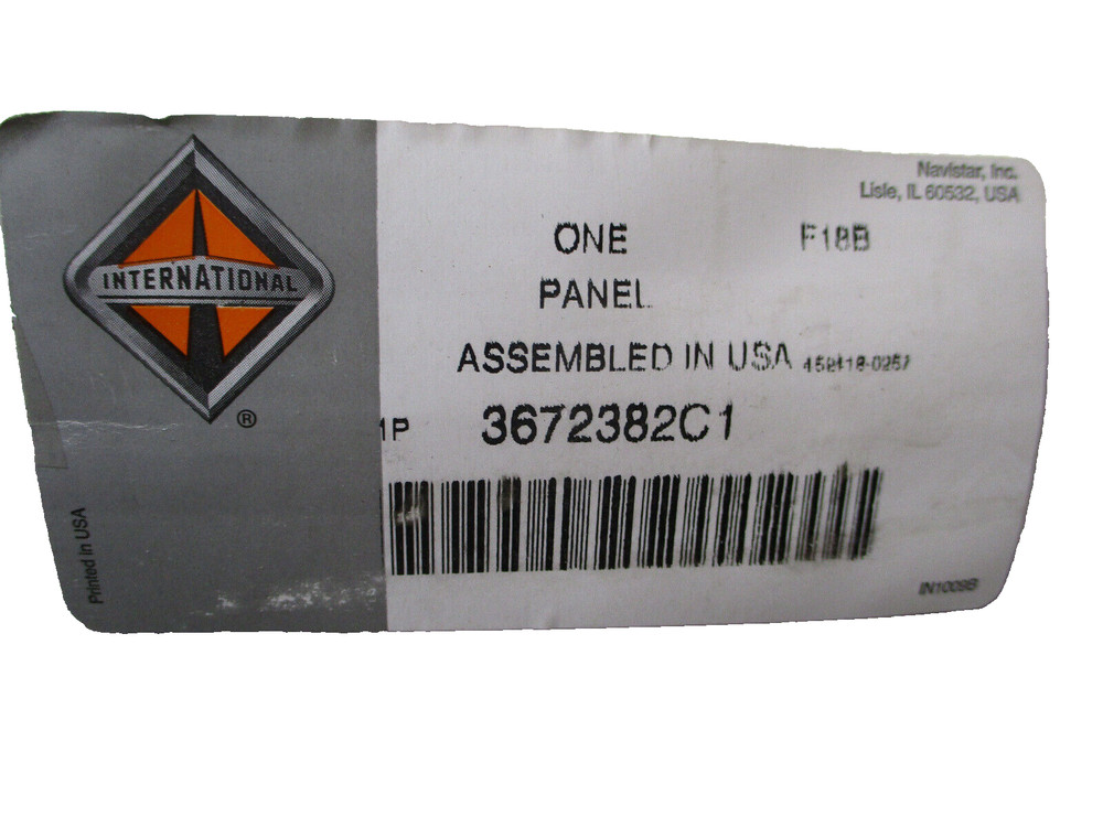 3672382C1 INTERNATIONAL SLEEPER SKIRT PANEL LH