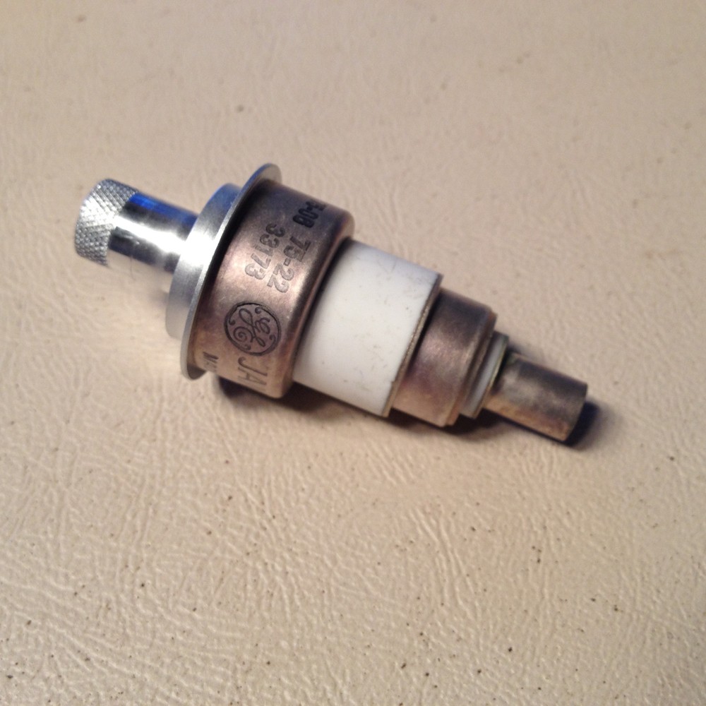 GE JAN 8906 Transmitting Triode Tube, NOS.