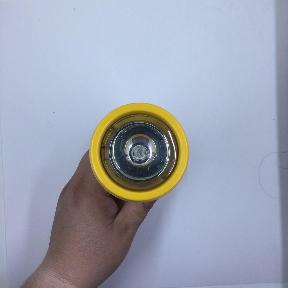 YELLOW Ikelite MINI C-LITE Underwater Dive Light With Clip - Tested