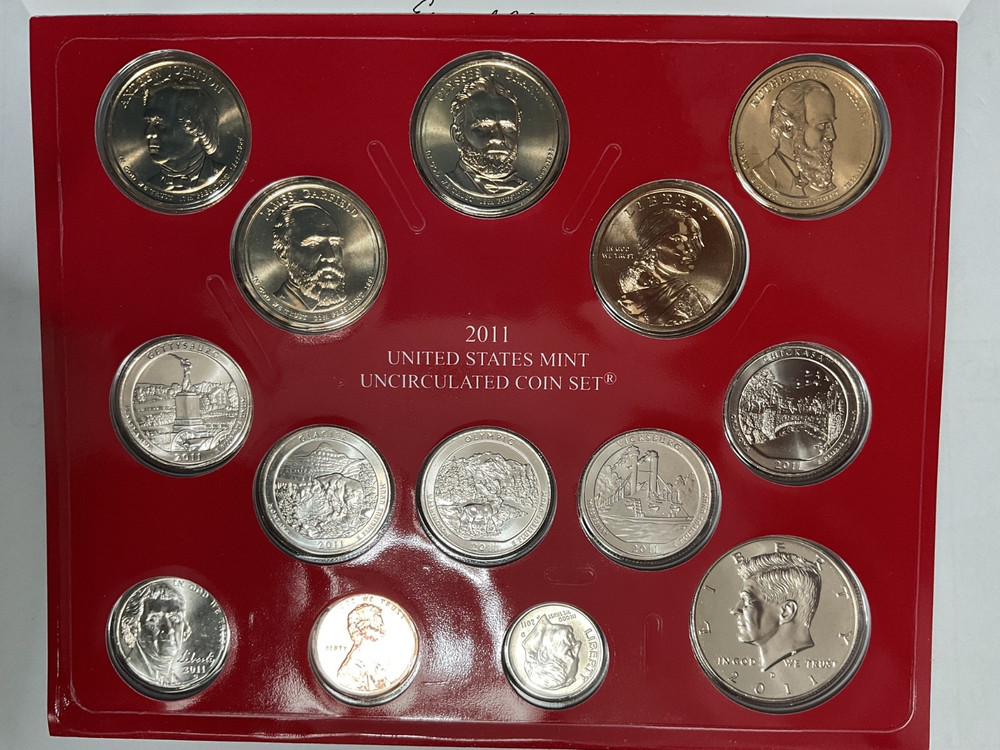 2011 US Mint Uncirculated Coin Set
