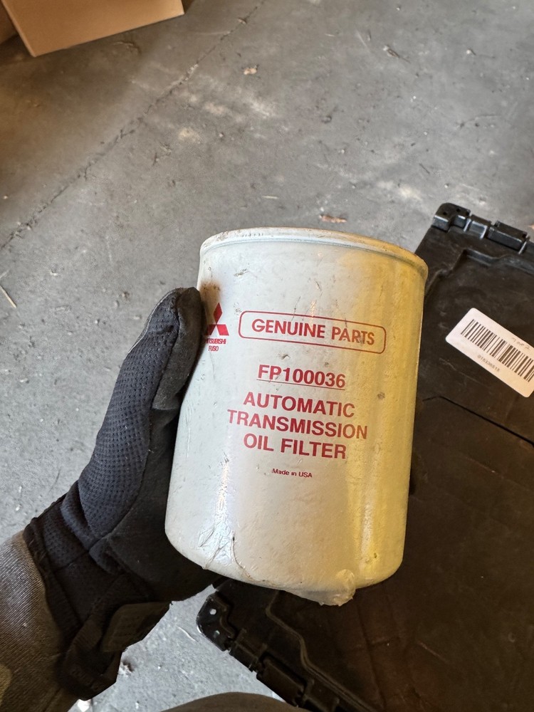 Mitsubishi fp100074 - NEW OPEN BOX