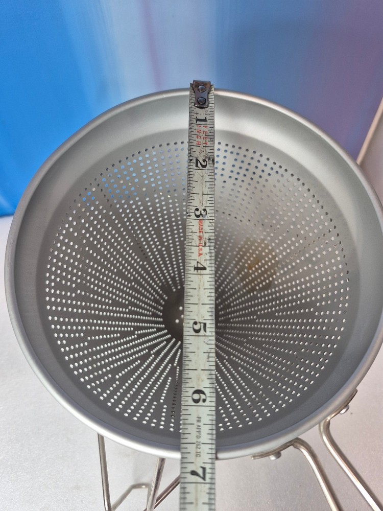 Aluminum Cone Colander Strainer Sieve For Canning with legged stand