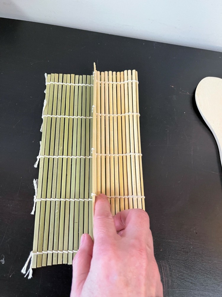 Helen's Asian Kitchen Sushi Mat & Paddle