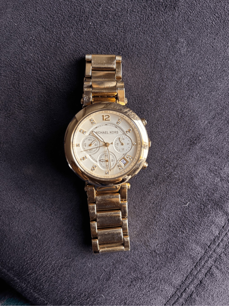 Michael Kors gold watch mk5701