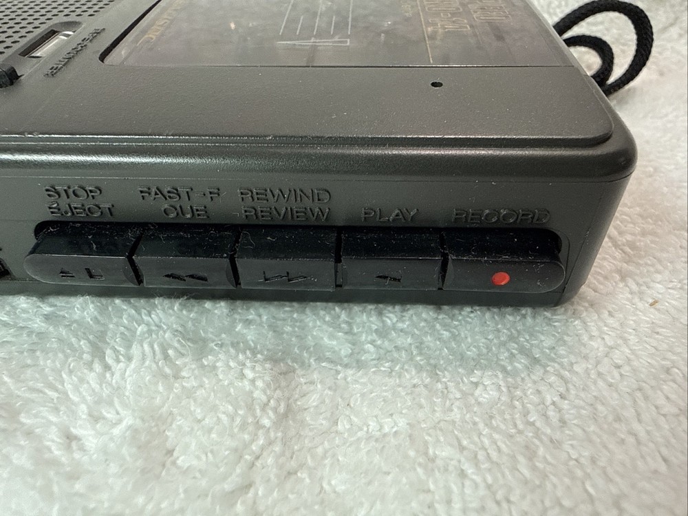 Realistic Micro-Minisette 14-1175 Microcassette Recorder 2-Speed Tested WORKING