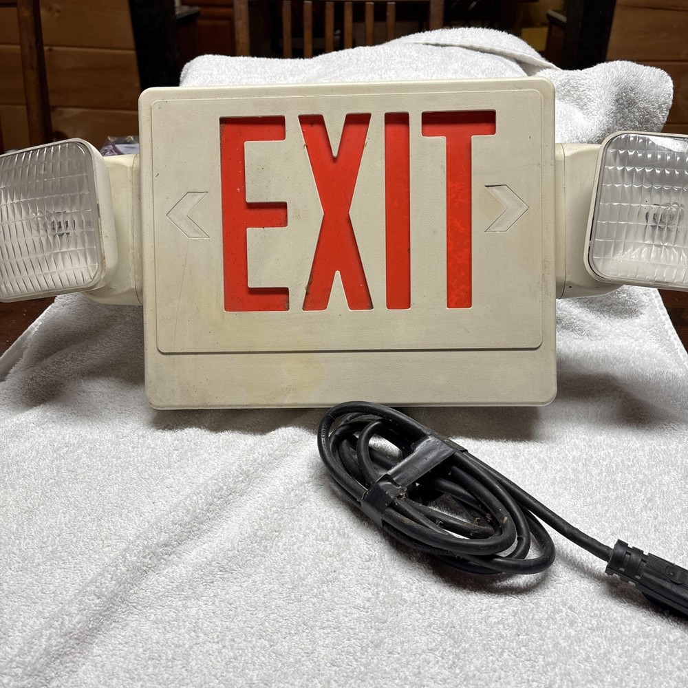 Exit Light With 110 Cord Attached Can Be Plugged Into Outlet Read Description