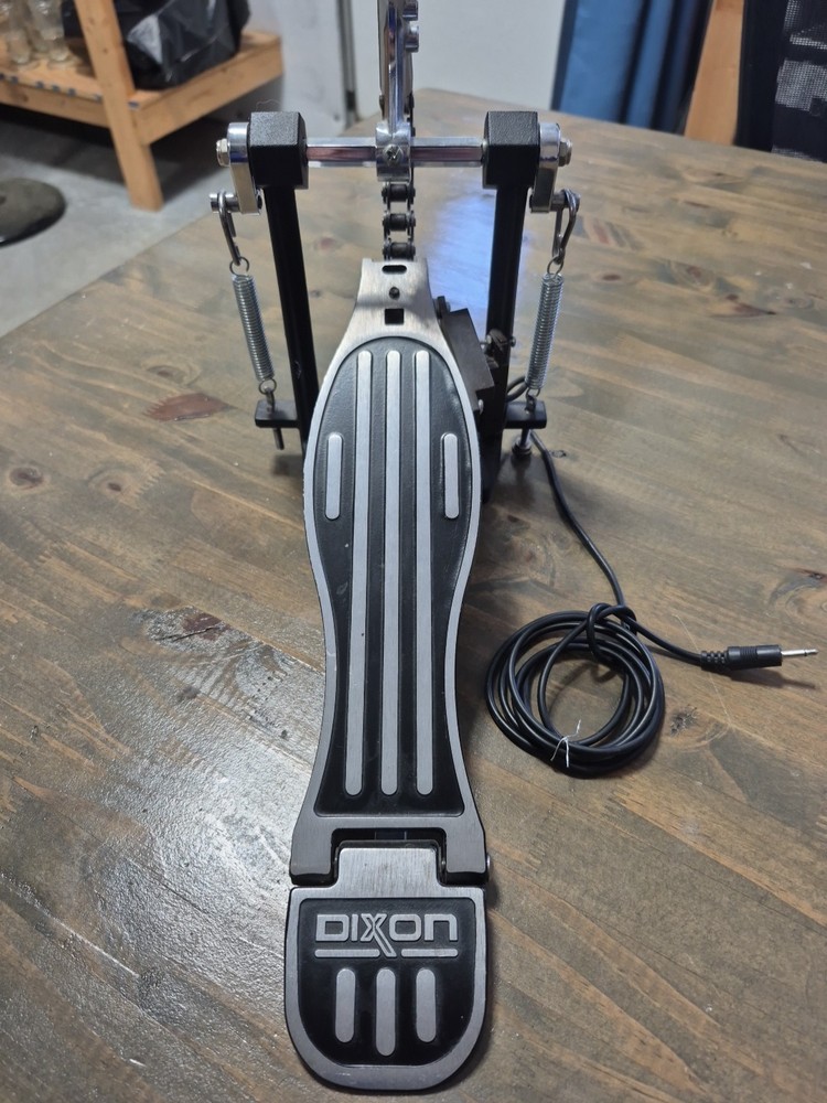 Dixon Drum Pedal Single Chain.missing One Bolt See Pic