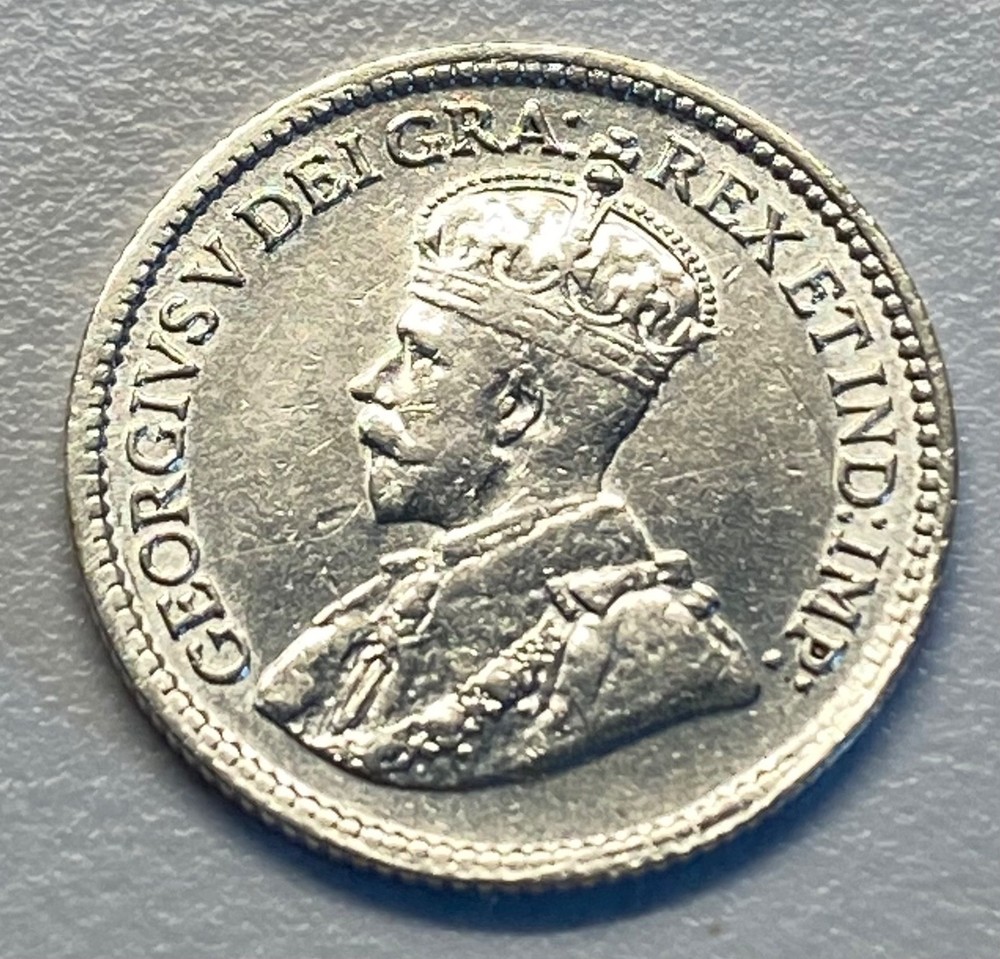 1913 CANADA 5 CENT .925 SILVER COIN No Reserve