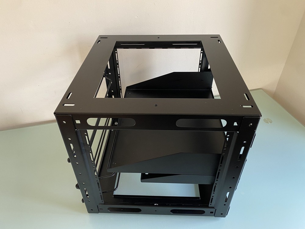 Middle Atlantic 9-Space 19” Rack Mount Cabinet Frame CFR-9-18