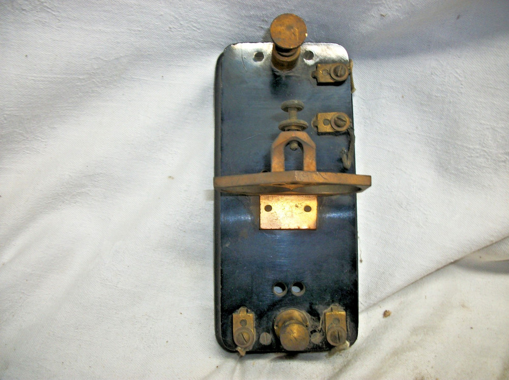 Pre-1965 control unit and telegraph relay unit