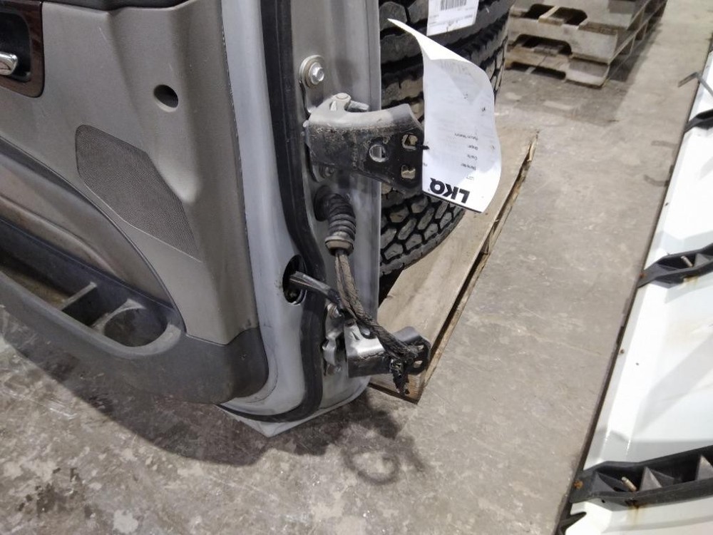 For 2015 PETERBILT 579 2013-2026 DOOR ASSEMBLY Left , MN