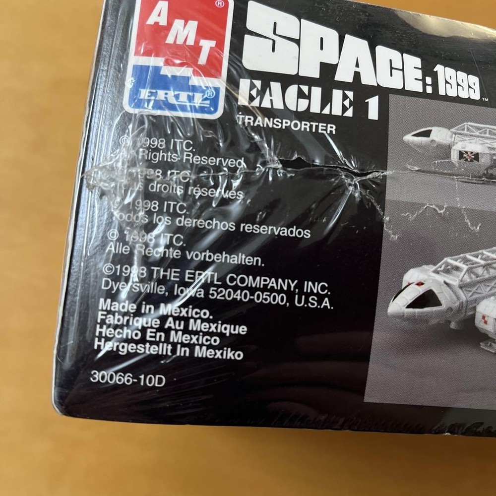 [Unopened] Tsukuda Hobby Space 1999 Eagle 1 Transporter