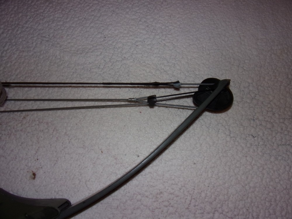 PSE Game Sport Compound Bow