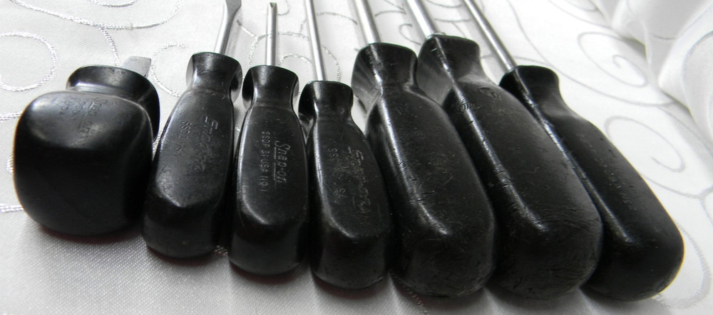 SNAP-ON 7PC BLACK HARD HANDLE MIXED SCREWDRIVER SET