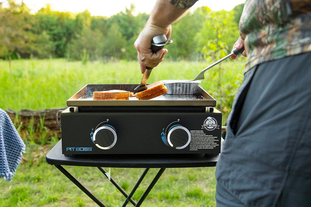 10960 2-Burner Tabletop Griddle, Black