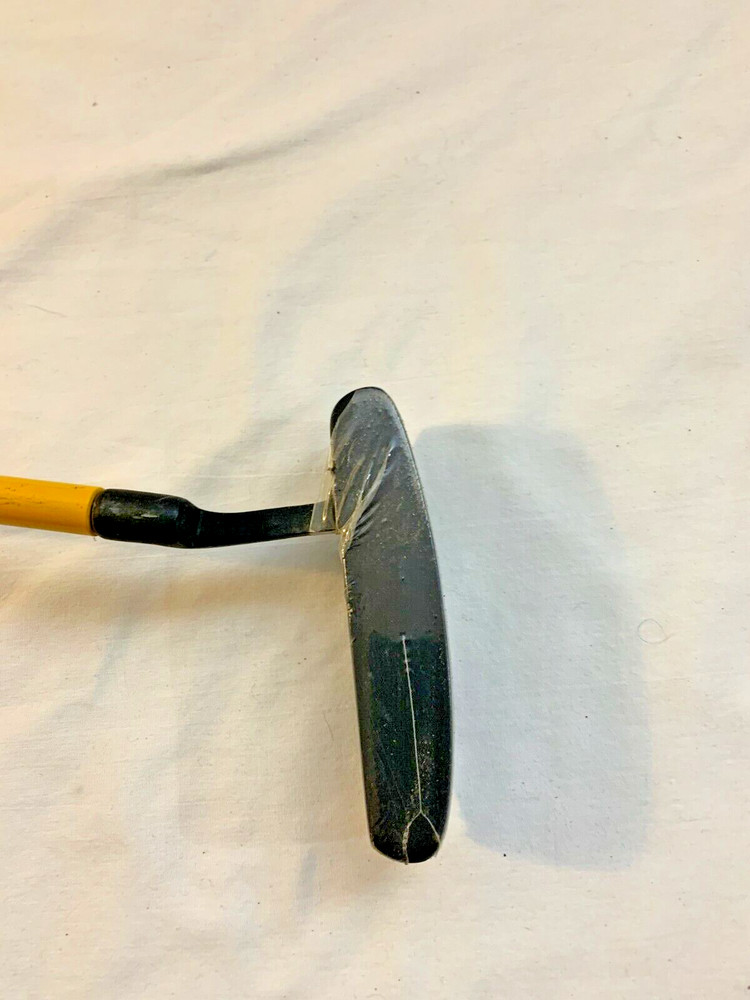 RH Momentus Weighted Putting Trainer 34" Length