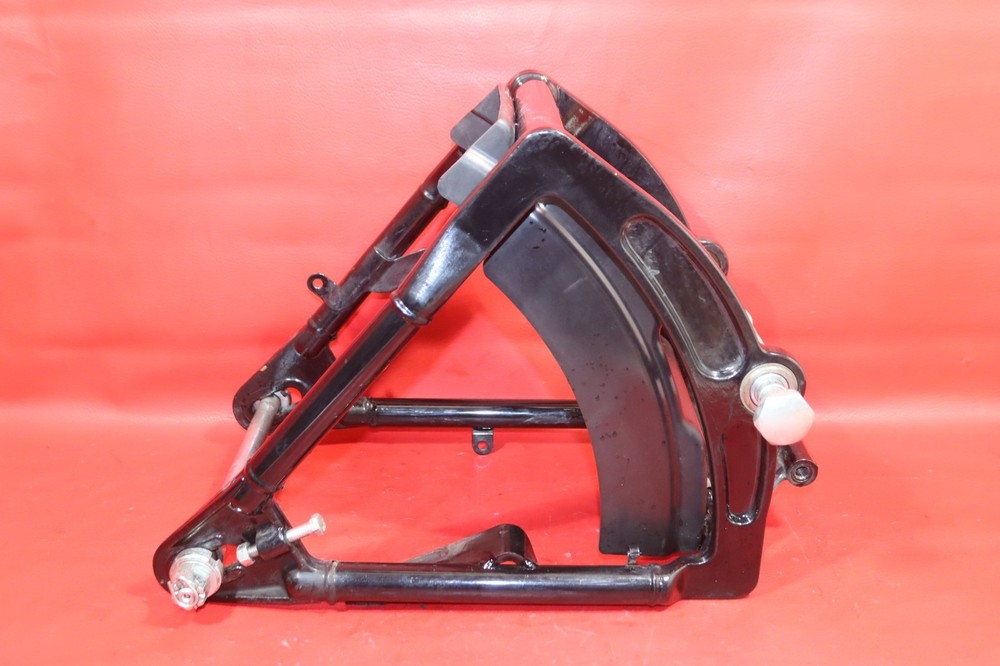 2000 HARLEY-DAVIDSON NIGHT TRAIN FXSTB COMPLETE SWINGARM ASSEMBLY