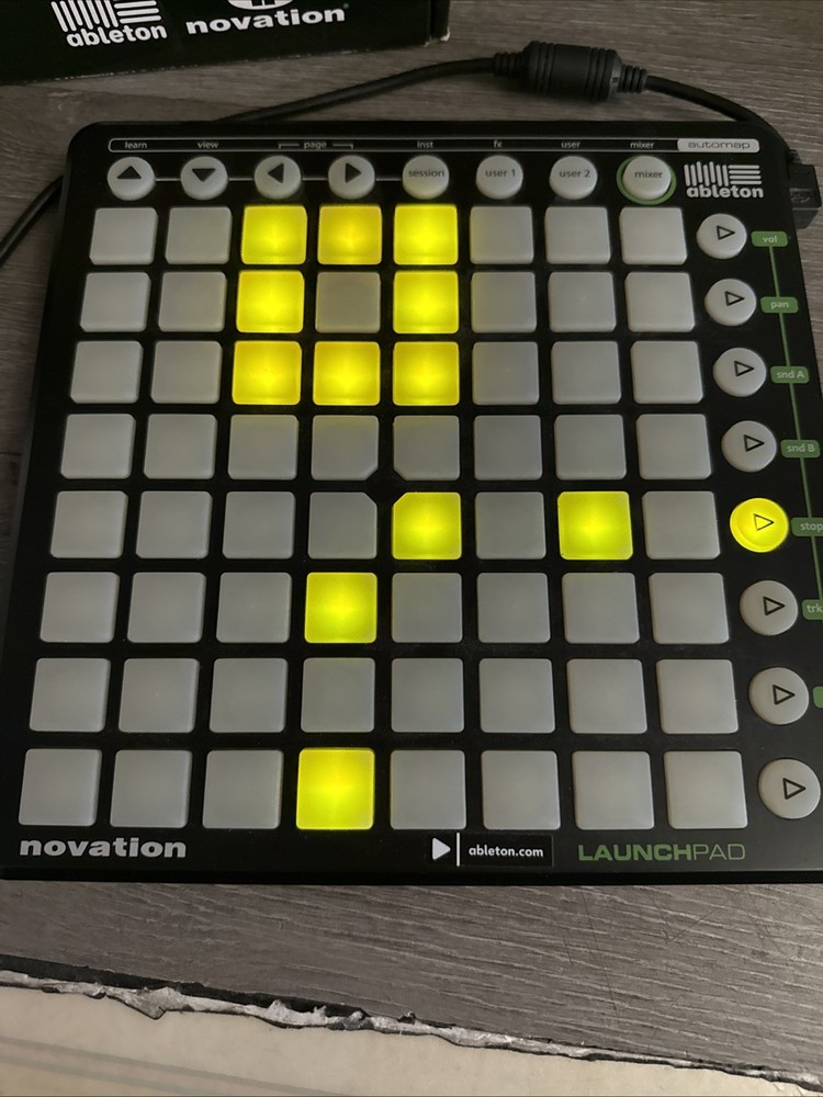 Novation Launchpad USB Ableton Live Controller NOVLPD01
