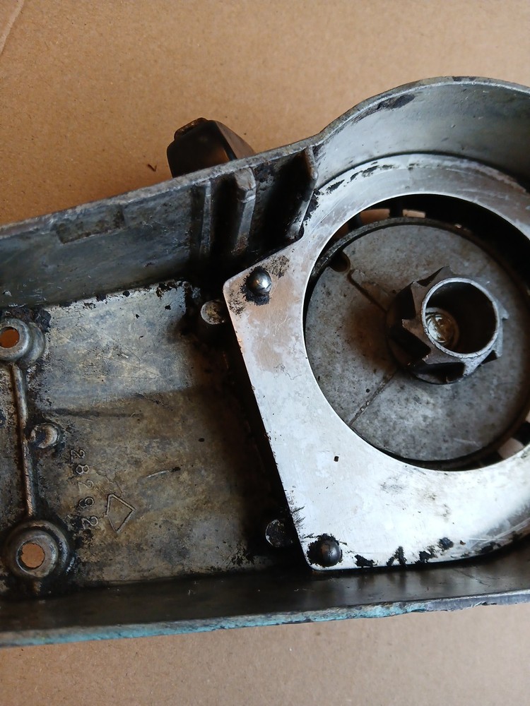 Chainsaw Craftsman 2.3 PS Power-Sharp Recoil Oem Used