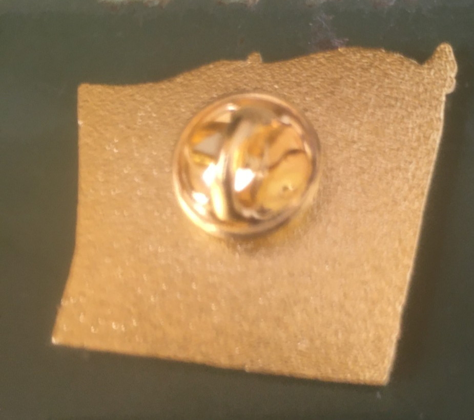 Soviet CCCP pin badge