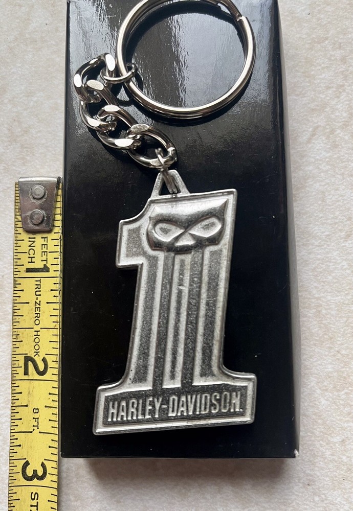 HARLEY-DAVIDSON Willie G KEYCHAIN HARLEY SKULL KEY CHAIN